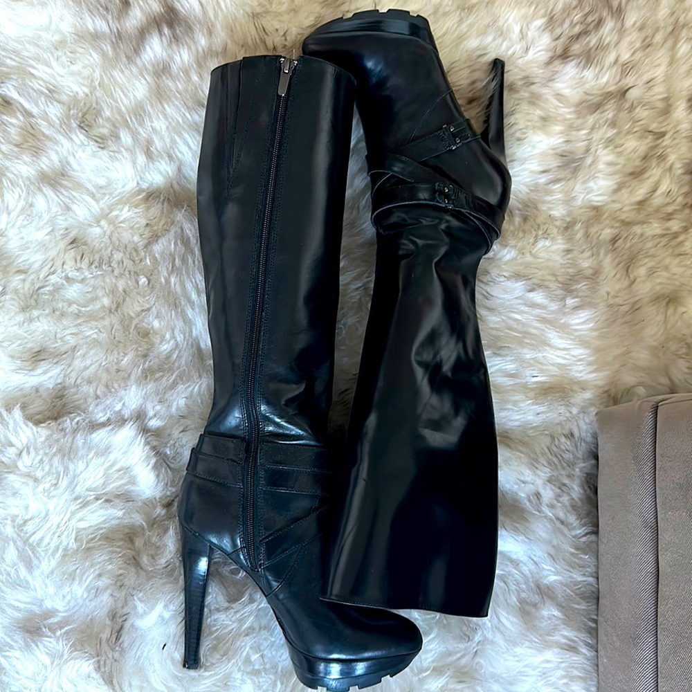 Knee High high heel platform Leather Boots- Black size 7 Enzo Angiolini